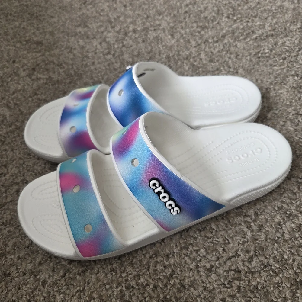 Crocs Solarized Tie Dye Two-Strap Sandals Mens Size 11 -White/Rainbow